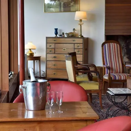Sleeps 7 Wifi * Clarens